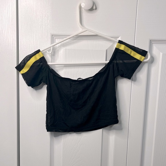 FASHION NOVA YELLOW AND BLACK MESH SKIRT SET + BRALETTE - Picture 3 of 10